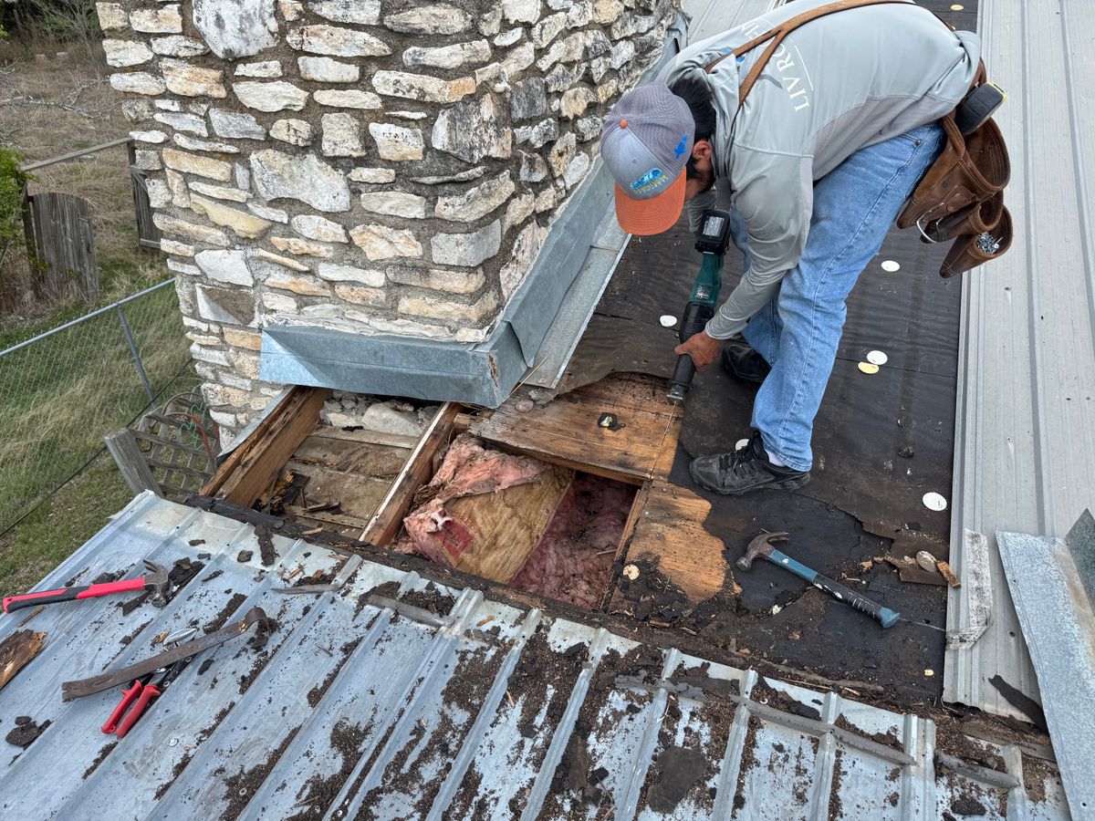 Roof Repairs for LIV Roofing Services in Liberty Hill, TX