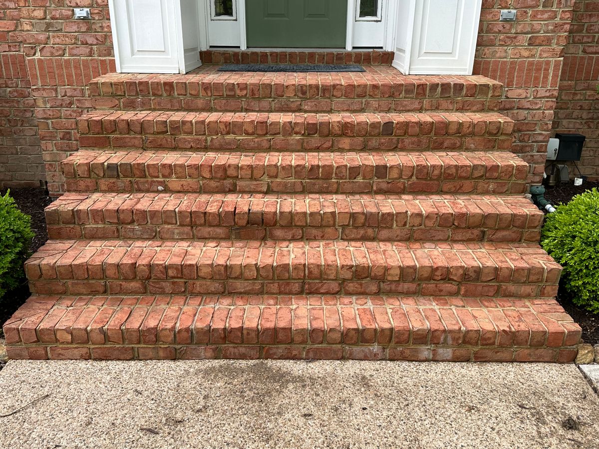 Brick cleaning for 5 Star Hot Wash Services in Ashland, KY