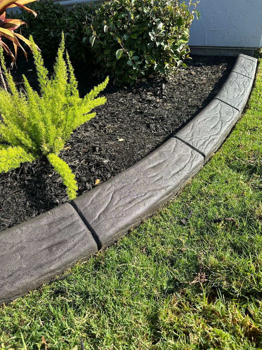 Landscape Border Systems for Texas Curb N Borders in Houston, TX