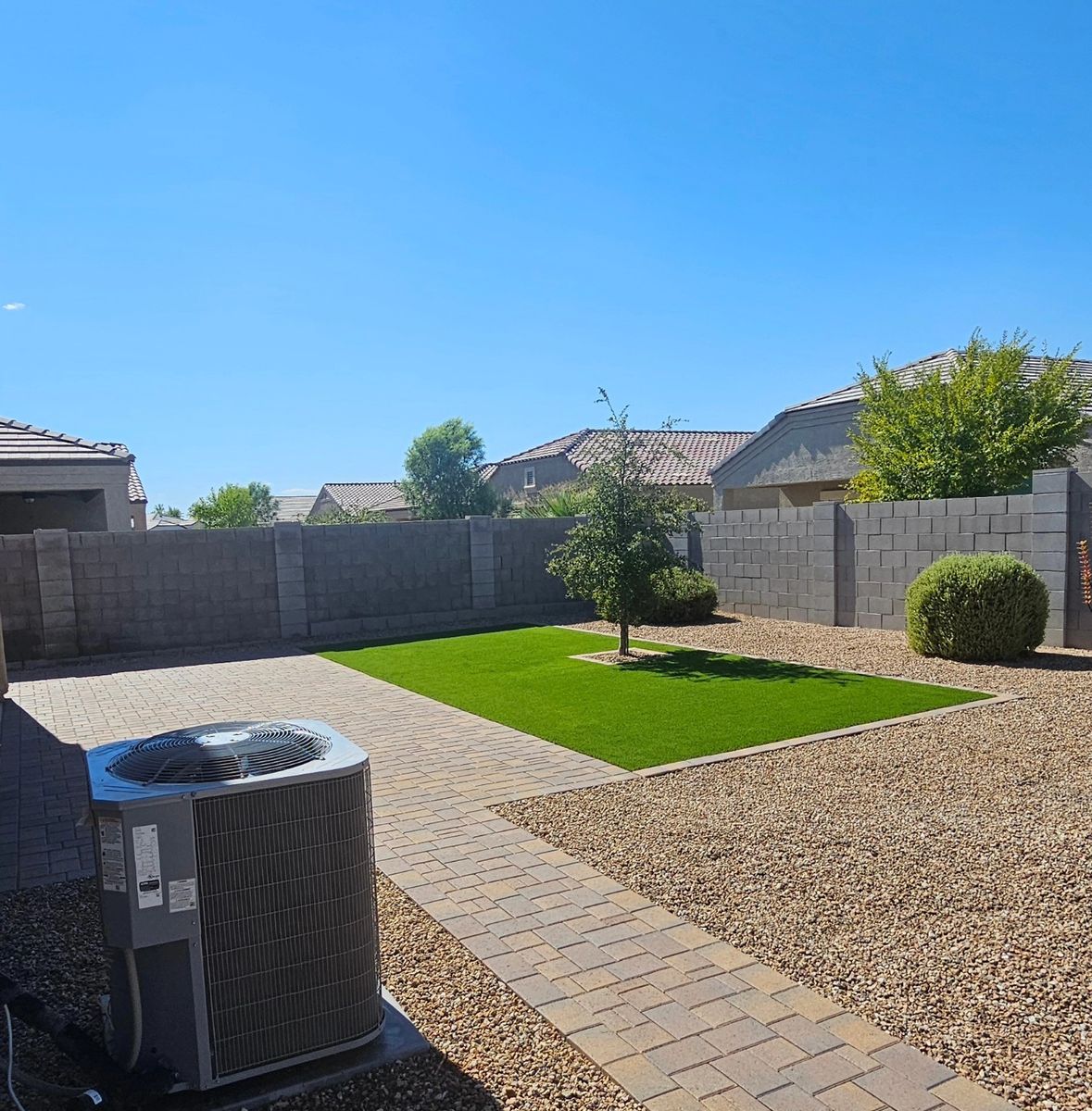Artificial Turf for M.L Luxury Greens and Lawns in Phoenix, AZ