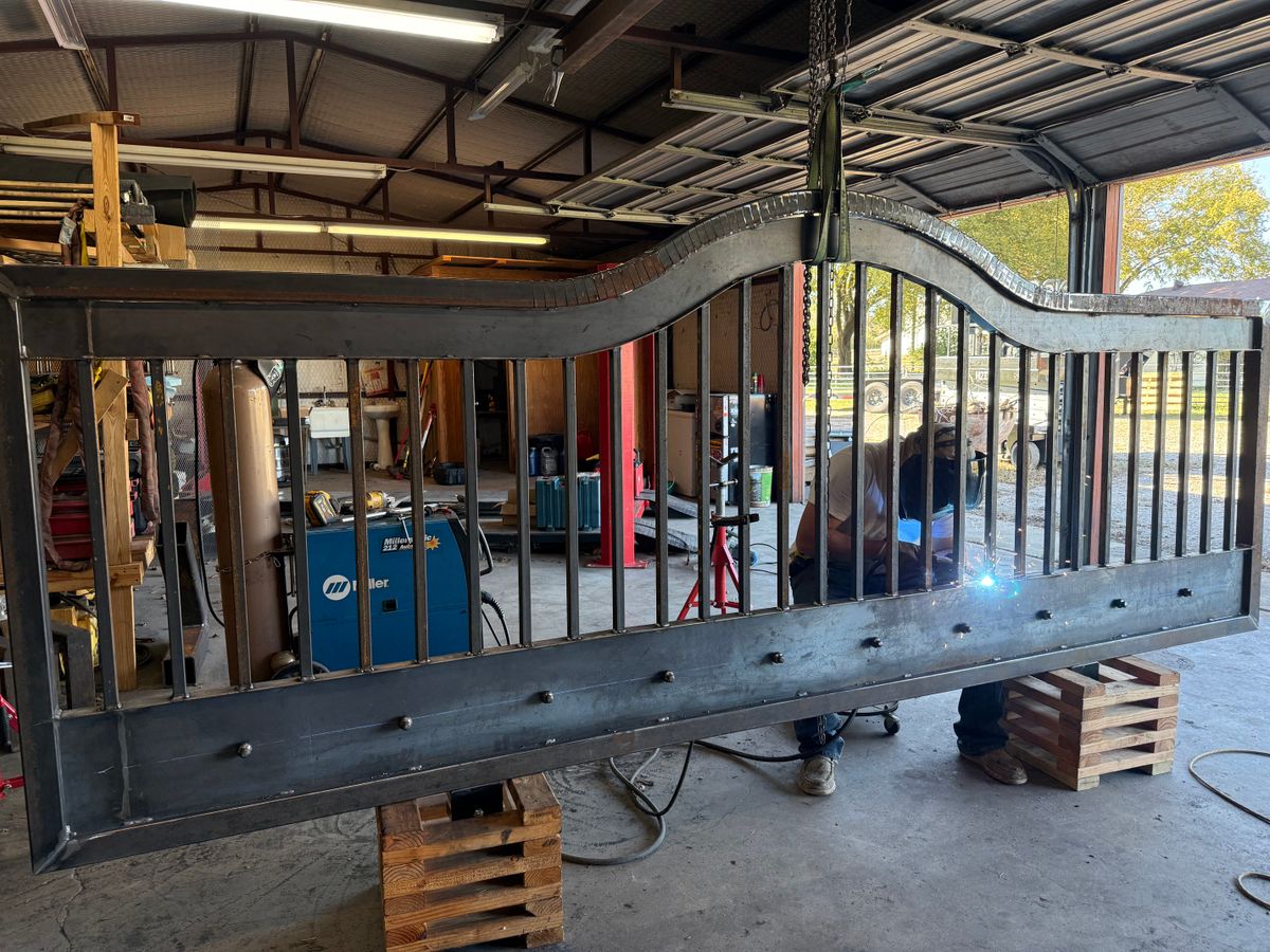 Metal Gate fabrication and installation for BCS Metal Construction LLC in Springtown, TX