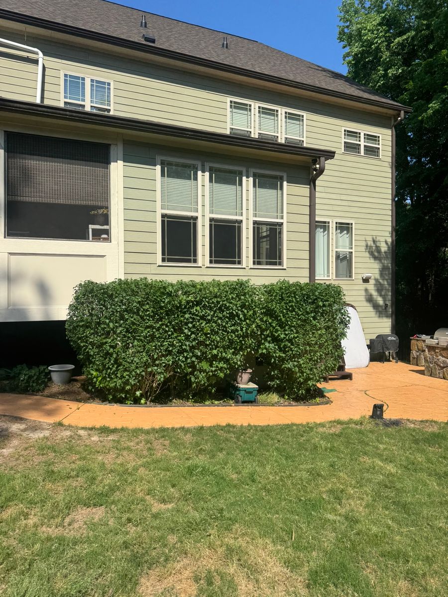 Property Maintenance for Done2Day LLC in Wake Forest, NC