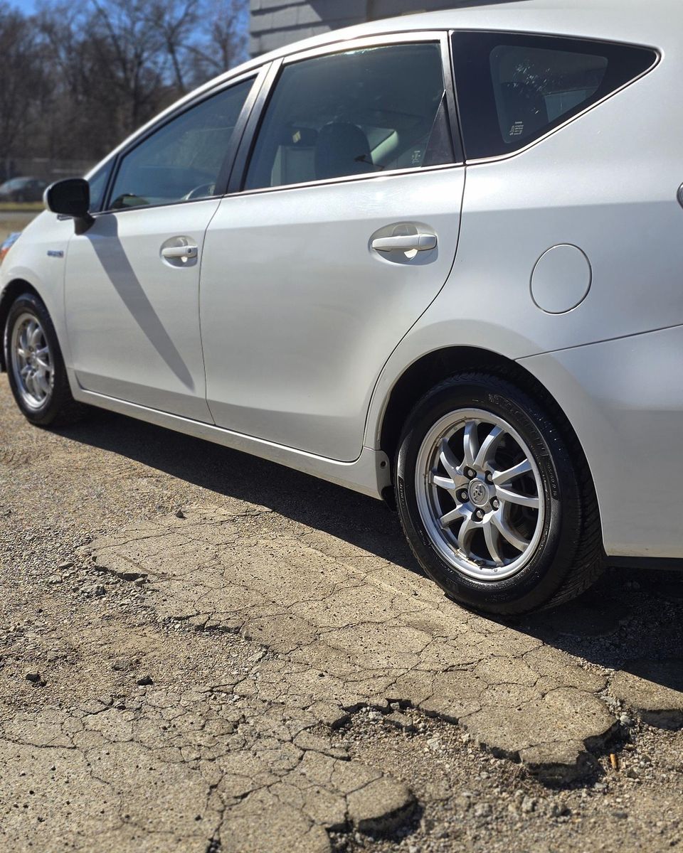 Full Detail Service for Luxury Auto Detail in Peoria, IL