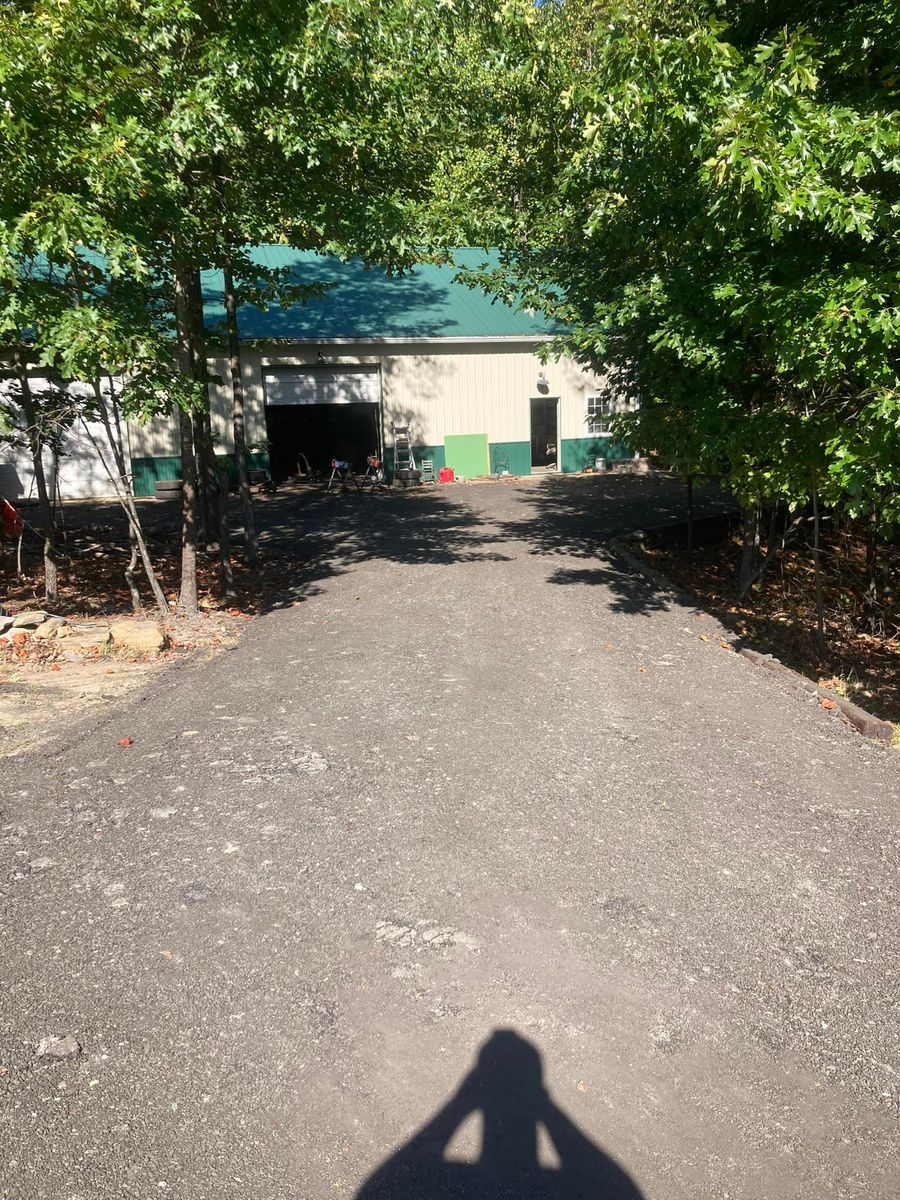 Landscaping for 9999 Building and Renovation LLC in Warrenton, VA