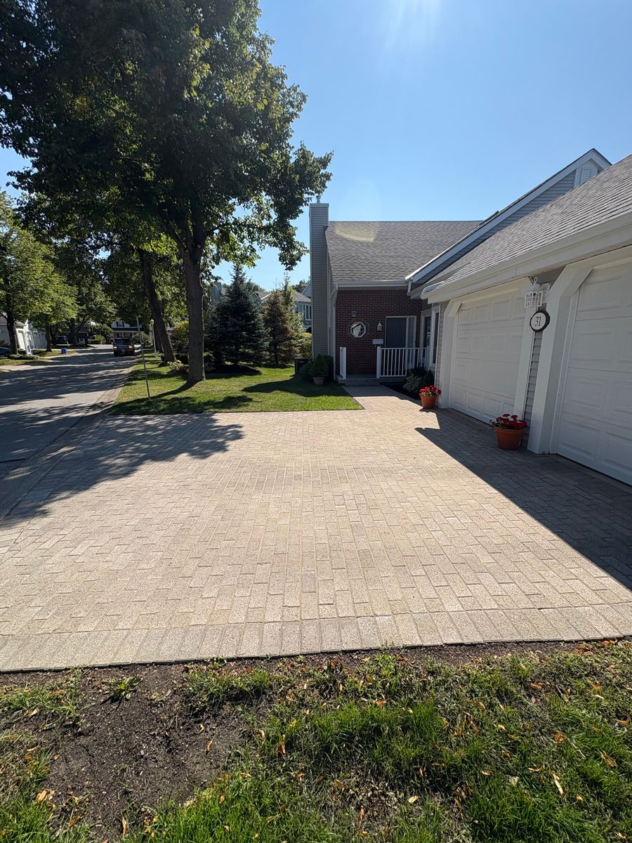 Interlock Repair & Re-Leveling for Pure Pavers Restoration in Burlington, ON