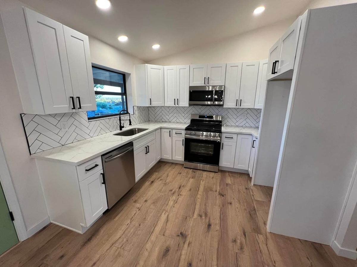 Flooring for Dream Construction in Prescott Valley, AZ