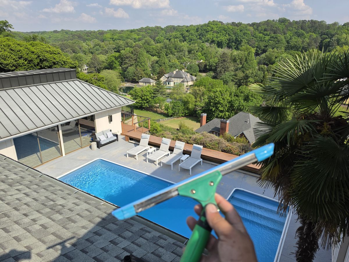 Residential Window Cleaning for MBM Window Cleaning in Gwinnett County, GA