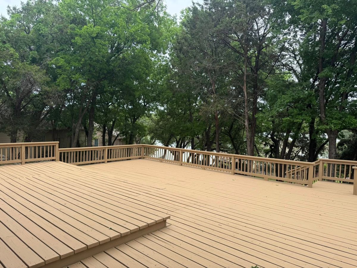 Decks for Snodgrass Painting and Remodeling Inc. in Granbury, TX