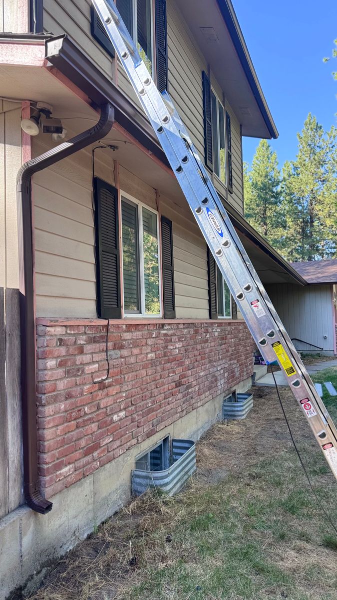 Gutter Guard Installation for Eaglewood Gutter's in Mead, WA