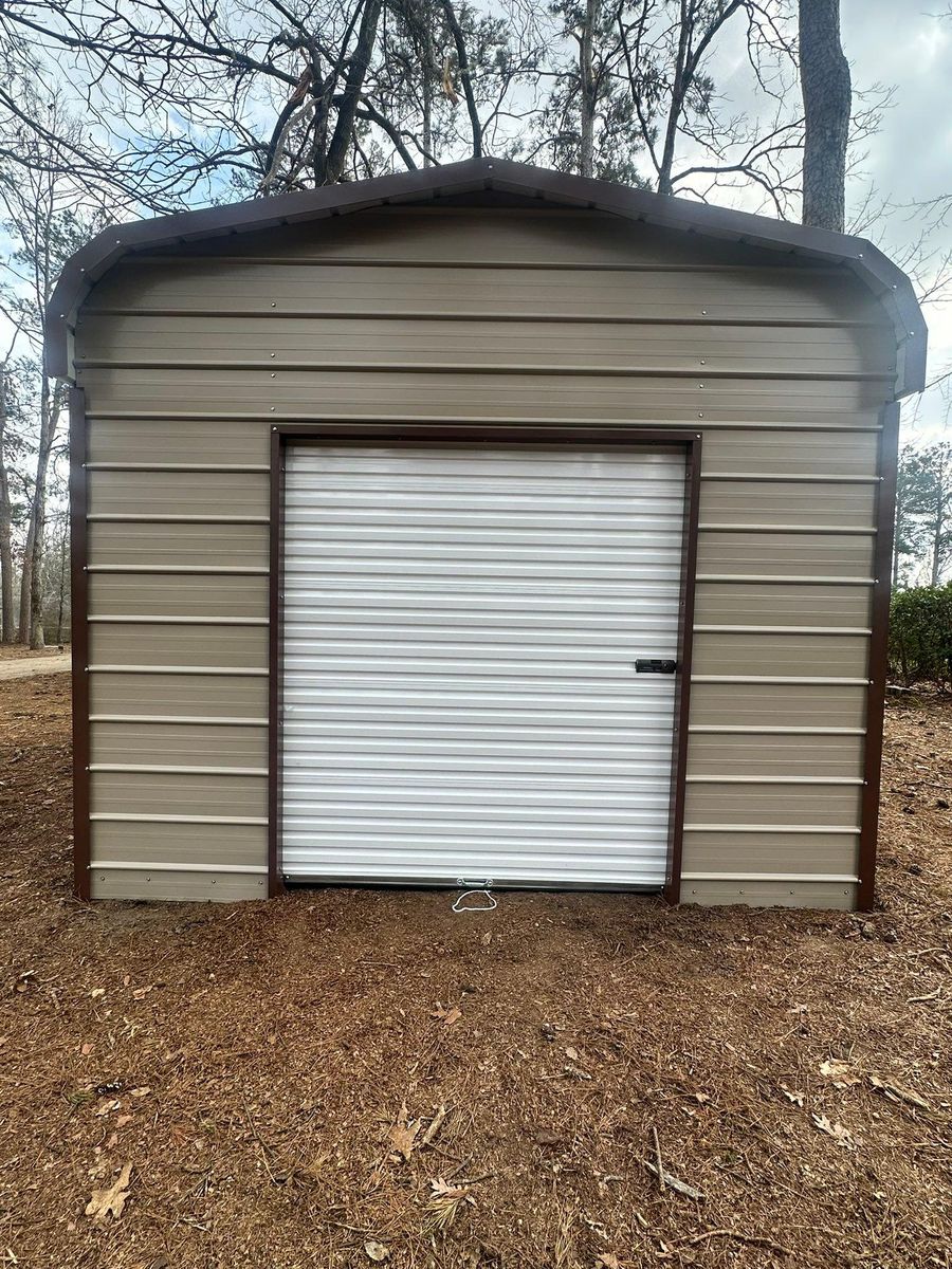 Custom Metal Building Construction for PineyWoods Buildings LLC in Nacogdoches, TX