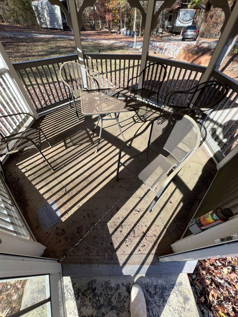 Decks & Patios for JB Applewhite's Pressure Washing in Anderson, SC