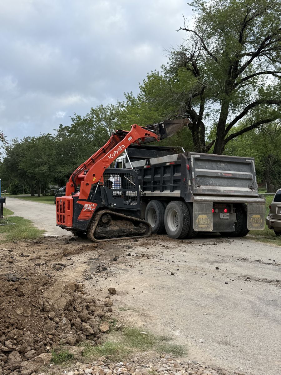 Trucking for King Services in Seguin, TX