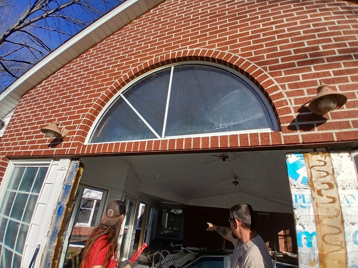 Handyman and emergency service repairs for Dead Tree General Contracting in Carbondale, Illinois