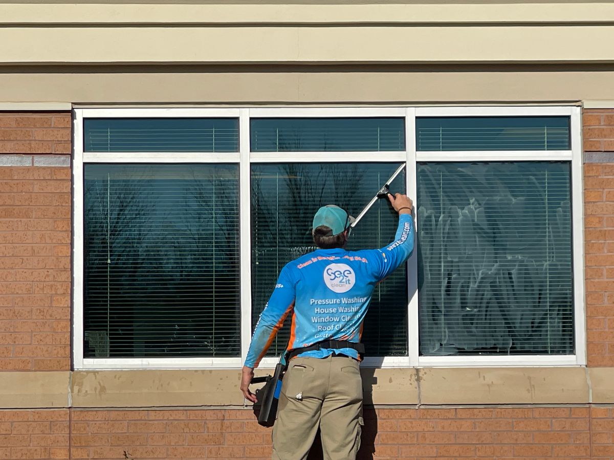 Commercial Window Cleaning for See2it Clean in St Louis, MO