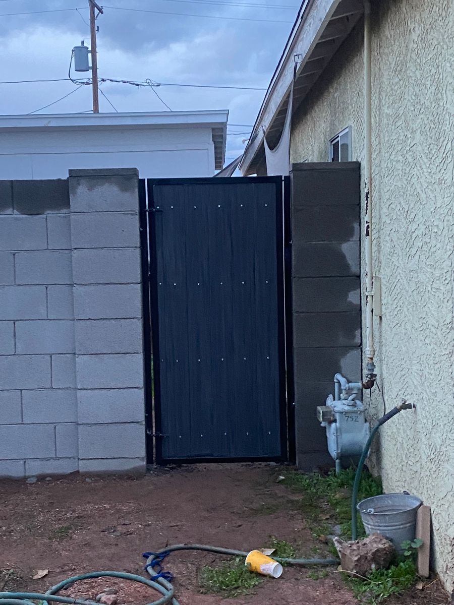 Fencing for Outdoor Pros in Phoenix, AZ