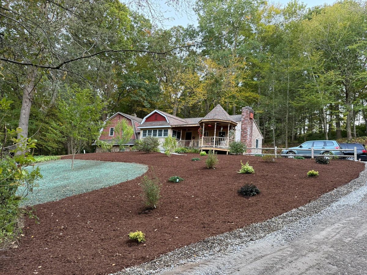 Mulch Installation for Navedo’s Lawn Care in Putnam, CT