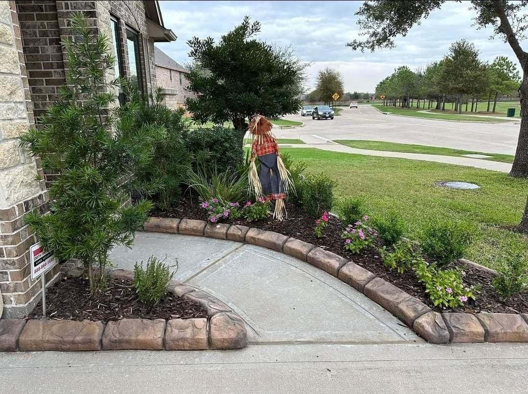 Landscaping for Texas Curb N Borders in Houston, TX