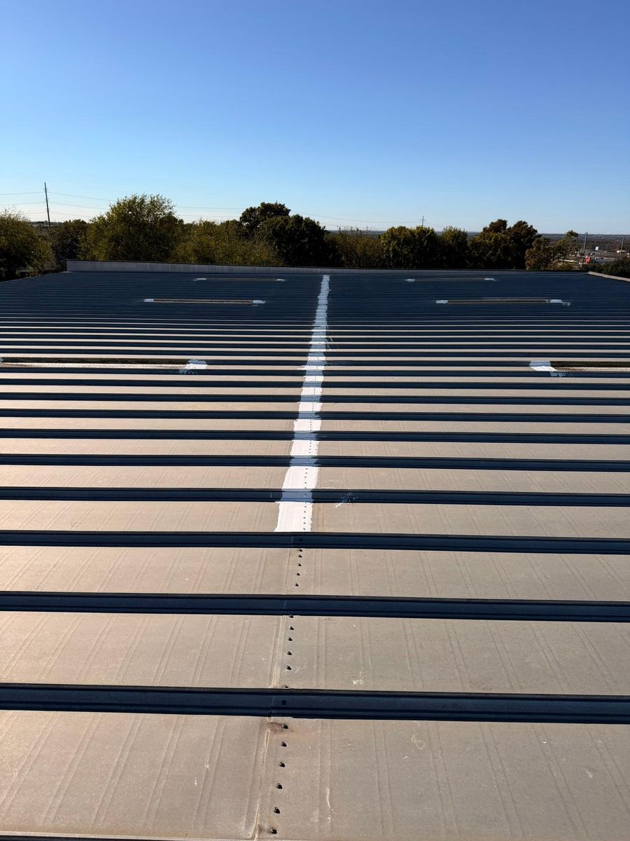 Gutter Maintenance for R E Tanner Home Improvement in Buckholts, TX