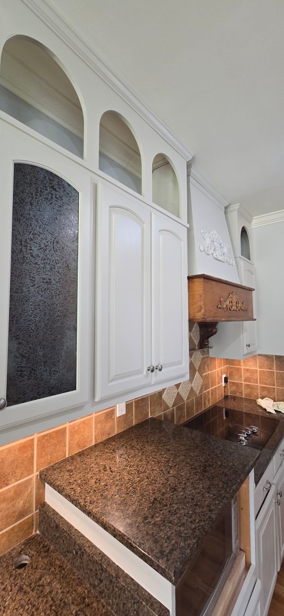 Kitchen and Cabinet Refinishing for Second Chance Painting  in McMinnville, TN