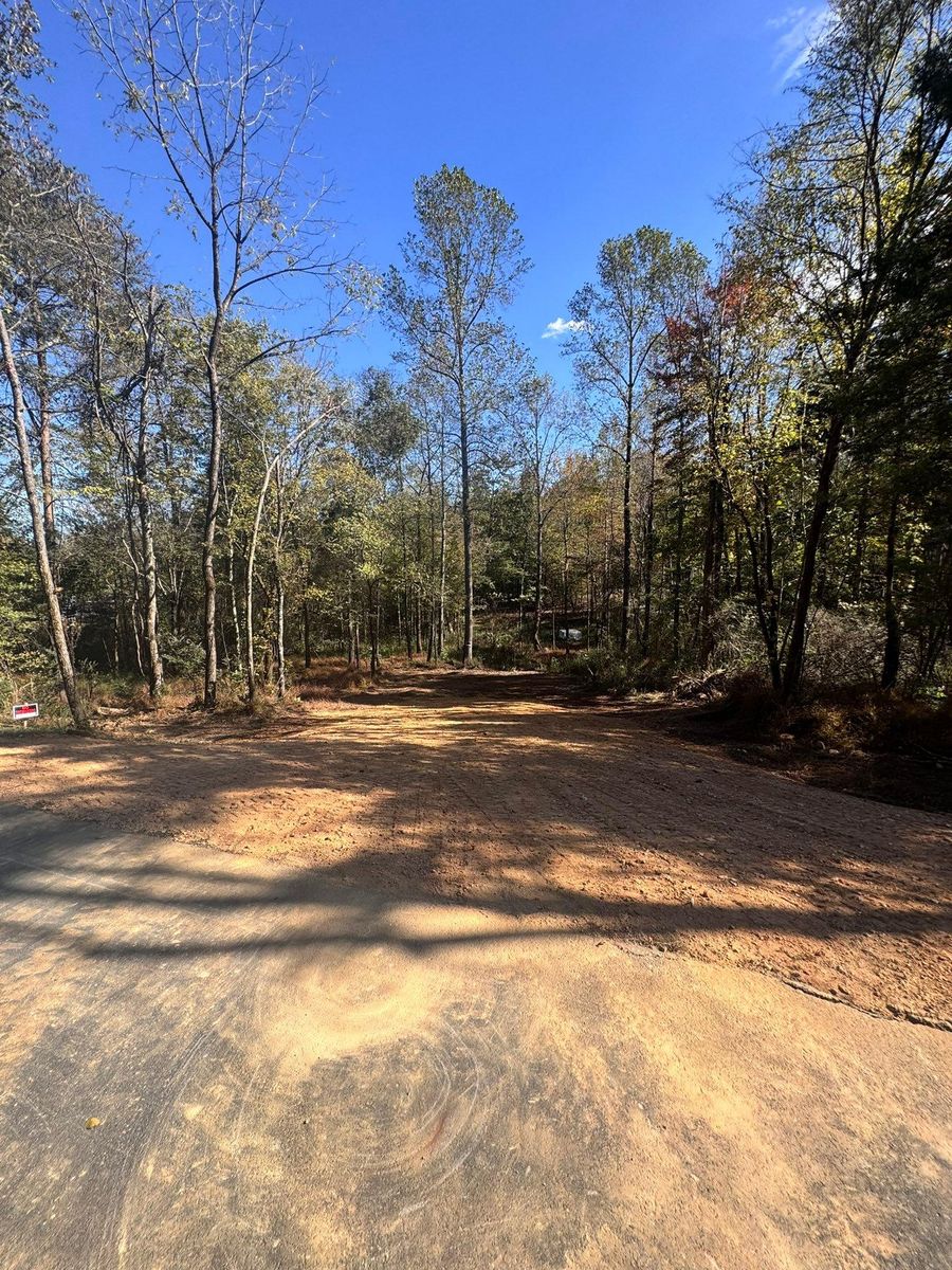 Land Grading for Leal’s Lawn Service in Dayton, TN