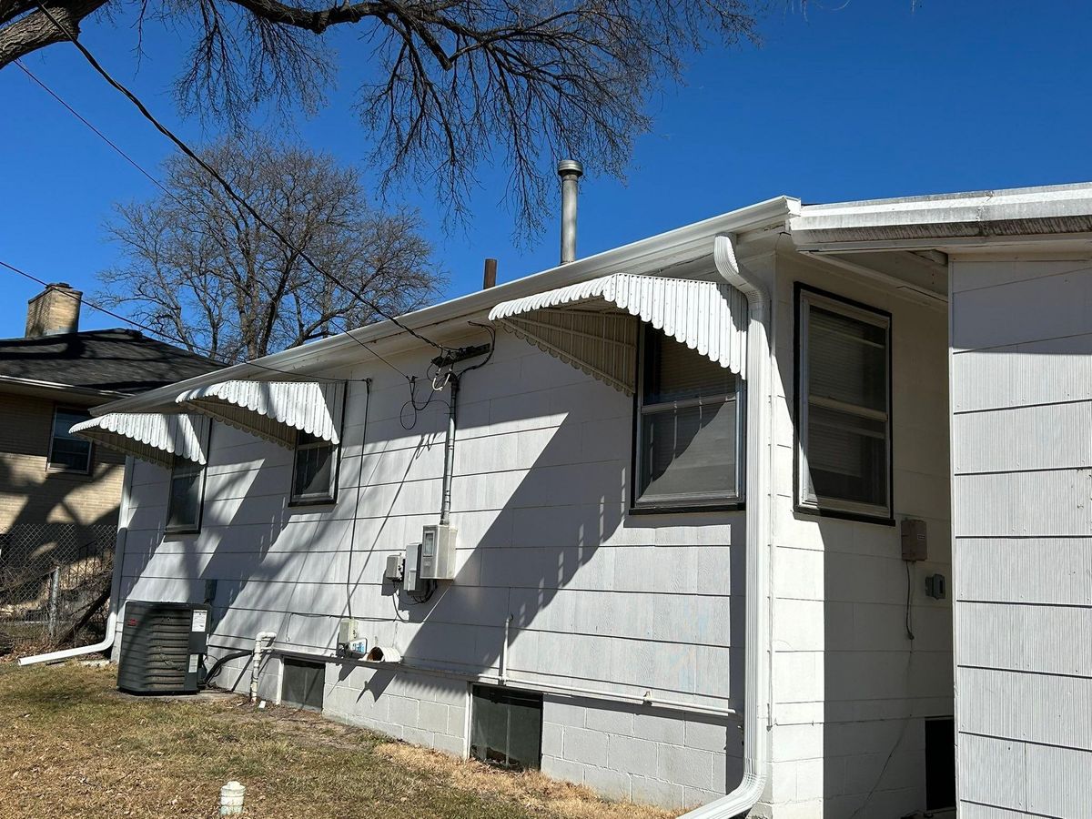 Residential Gutter Cleaning for The Gutter Man Seamless in Lexington, NE