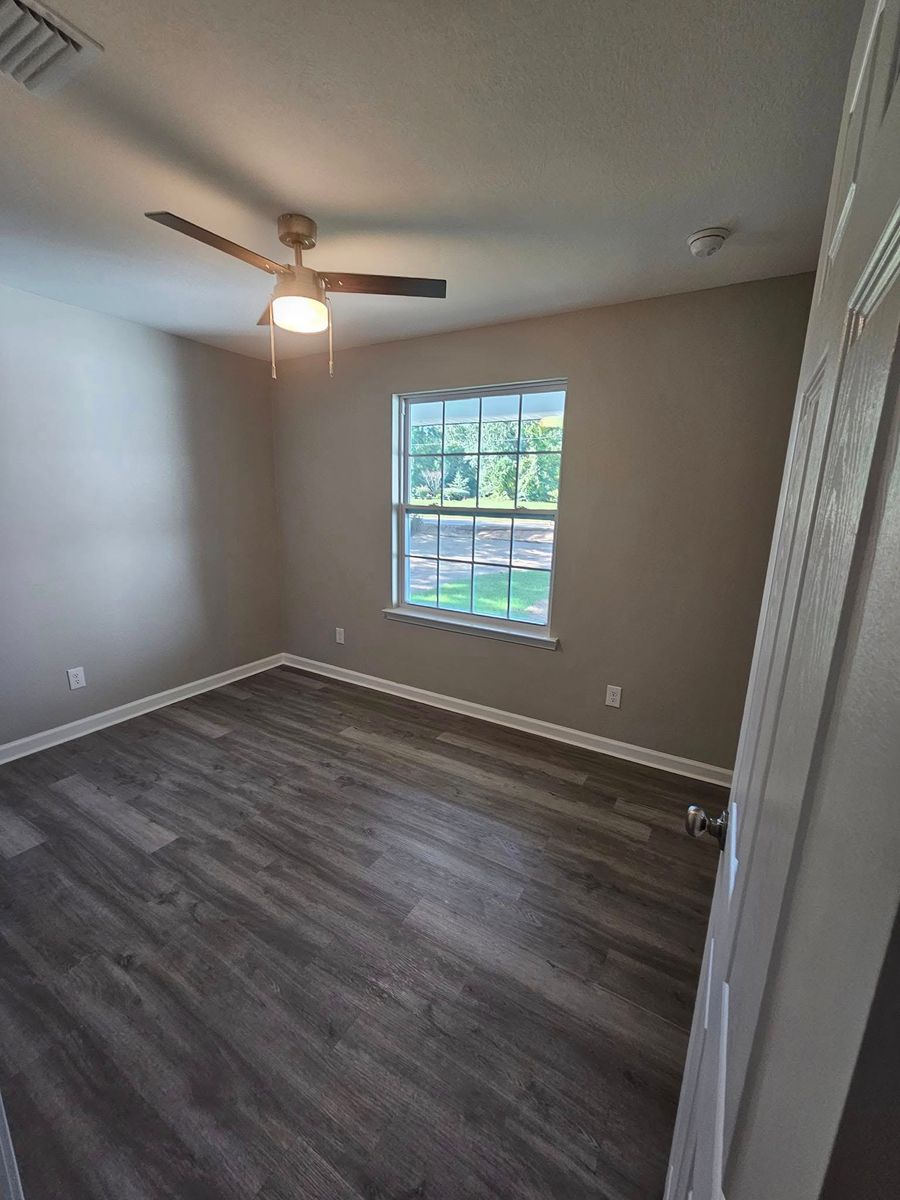 Flooring for Seaboard Construction & Real Estate Group in Quincy, FL