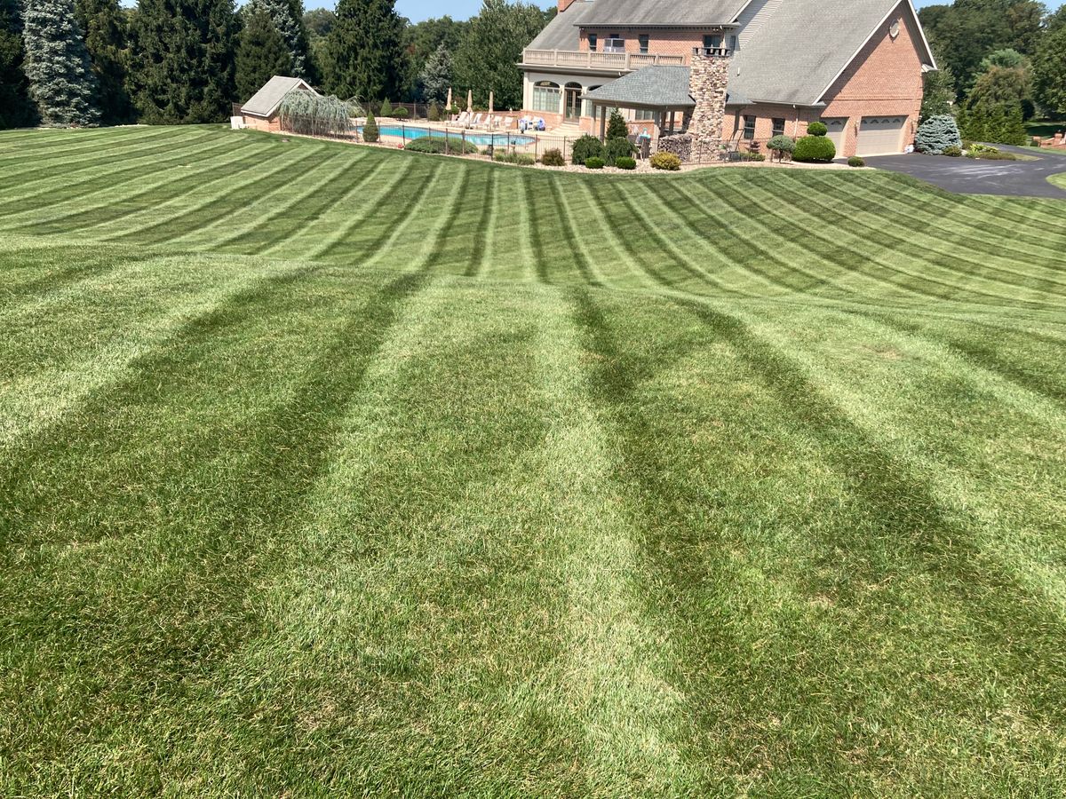 Mowing for Backyard Acres Lawncare LLC in Chambersburg, PA