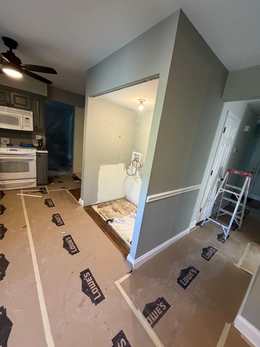 Kitchen and Bathroom Renovations for Galvez Contractor LLC in Glen Burnie, MD