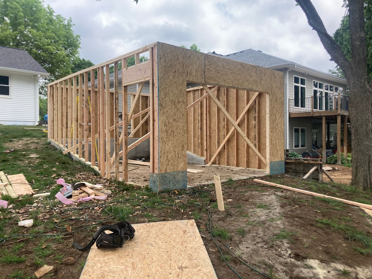 Custom Home Construction for Midwest Framing in Lawrence, KS