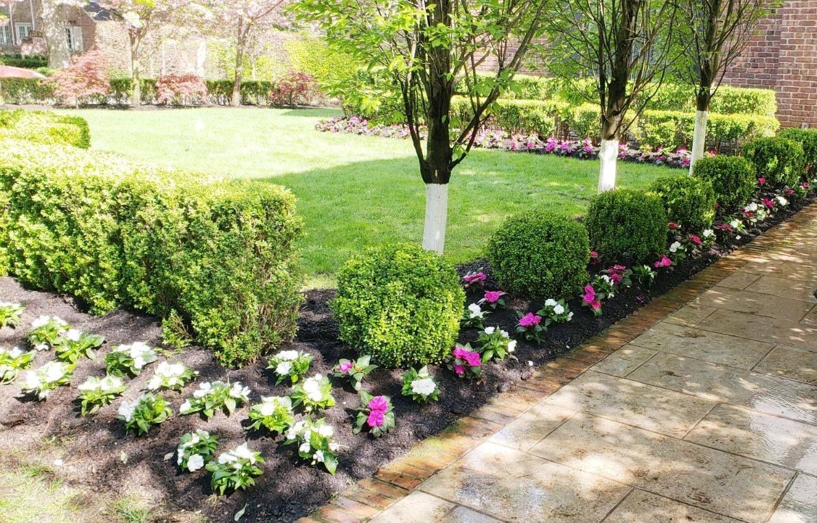 Residential Landscape Maintenance for Elegant Lawns & Landscaping in Inwood, NY
