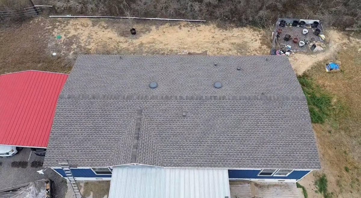 Insurance Reroofing Projects for Steel Country Home Restorations in Cibolo, TX