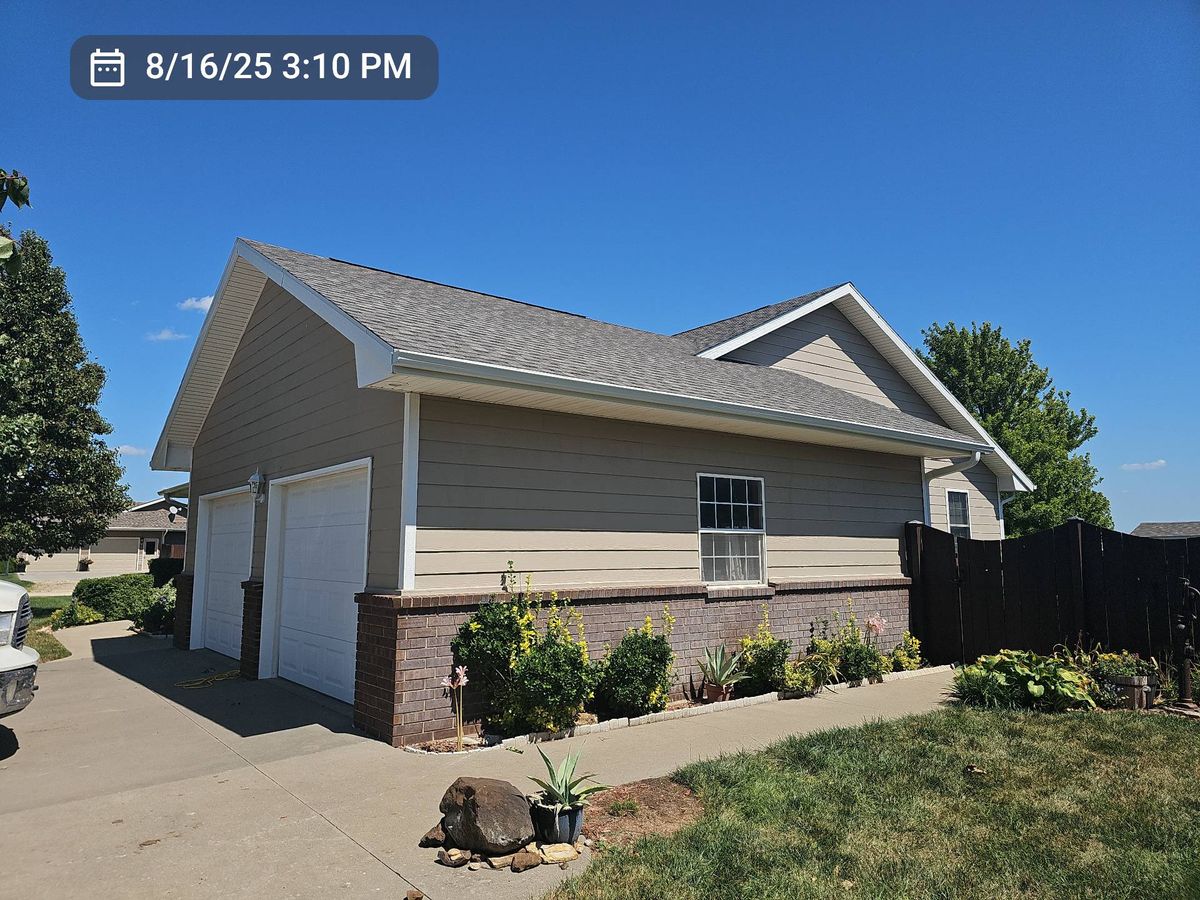 Roofing Replacement for WaveTech Roofing in McPherson, KS