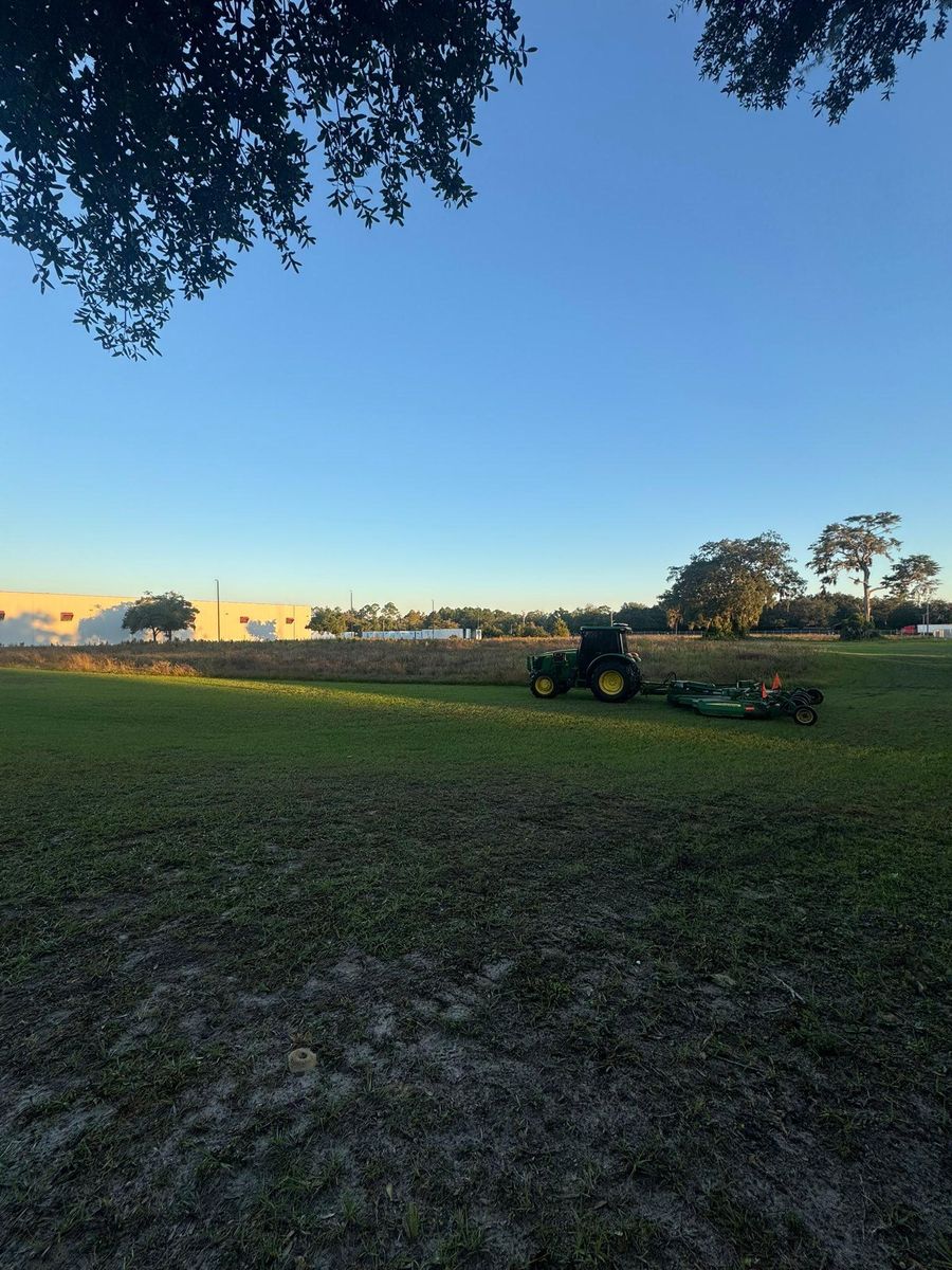 Commercial Property Maintenance for Jacksonville Outdoors in Jacksonville, FL