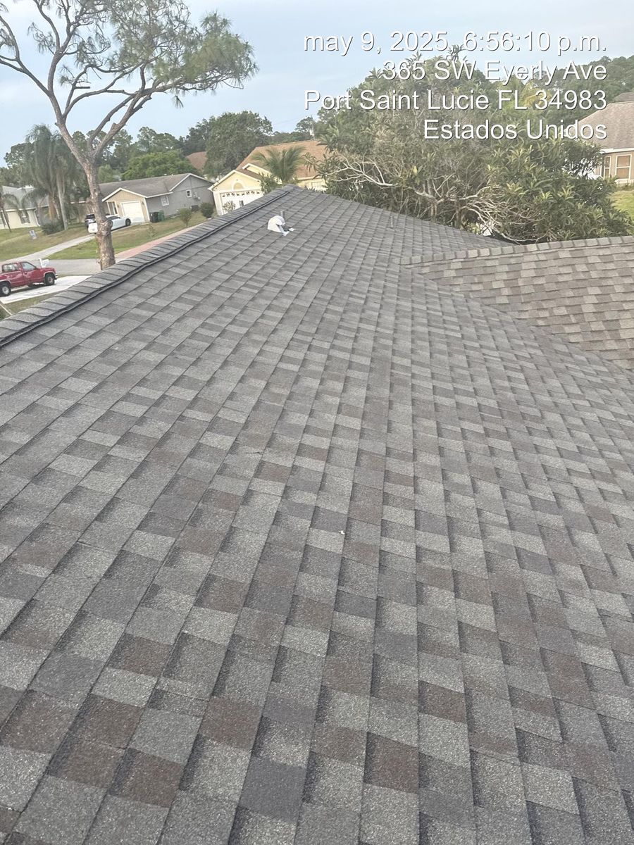 Roof Replacement for Ridgecap Roofing in Port St. Lucie, FL