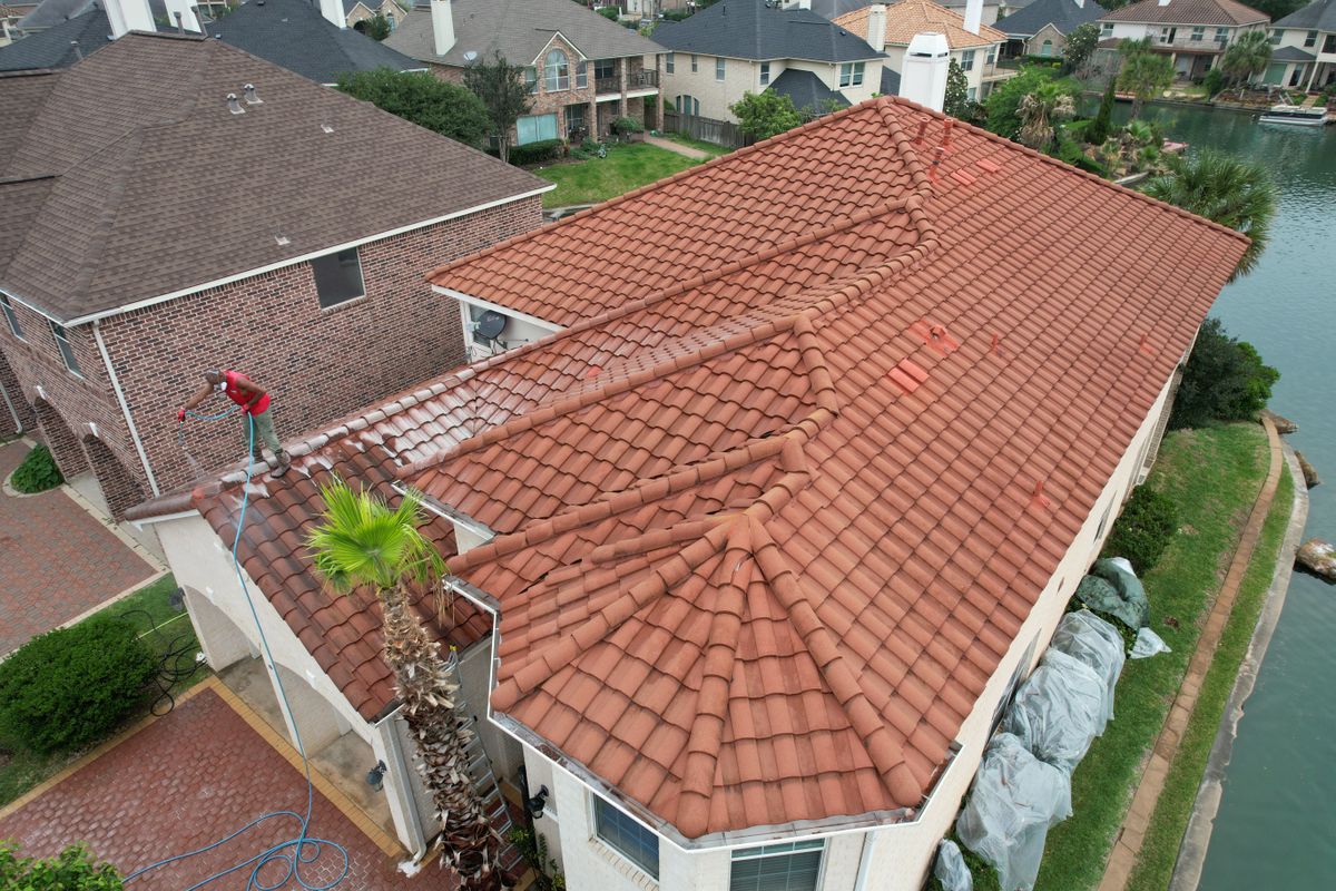 Residential Roof Cleaning for Power Pressure Wash in Houston, TX