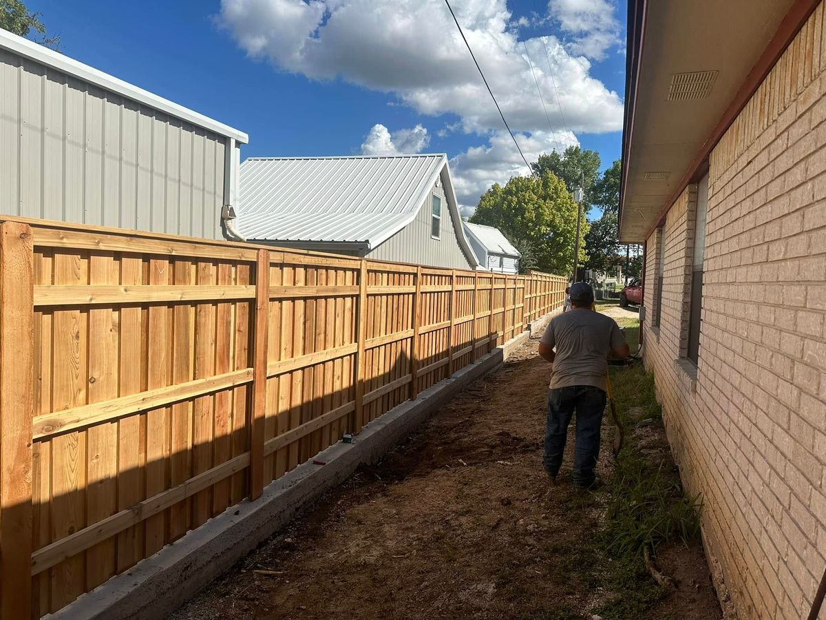 fencing for CrossCut in Kempner, TX