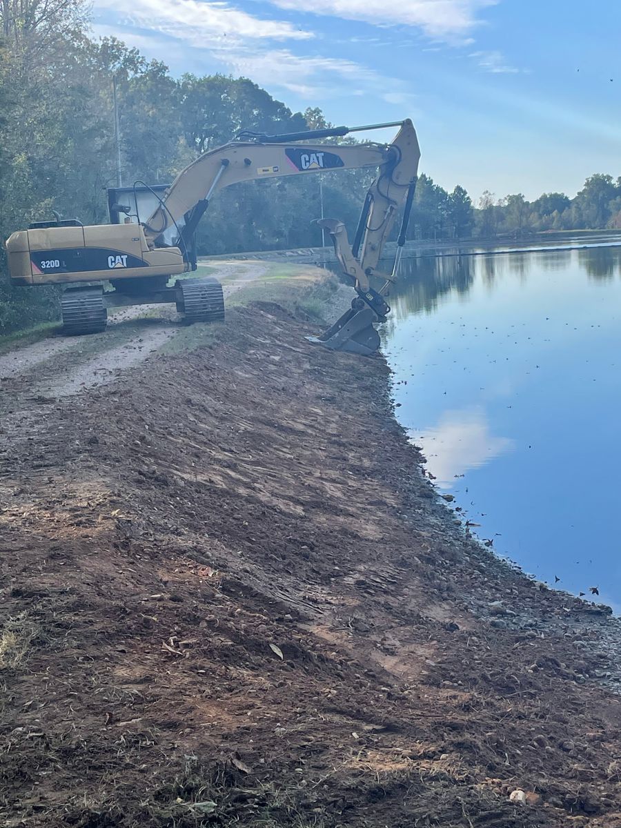 Residential & Commercial Excavation for JUSTIN JACQUES LLC DBA DOUBLE J EXCAVATION in Nashville, AR