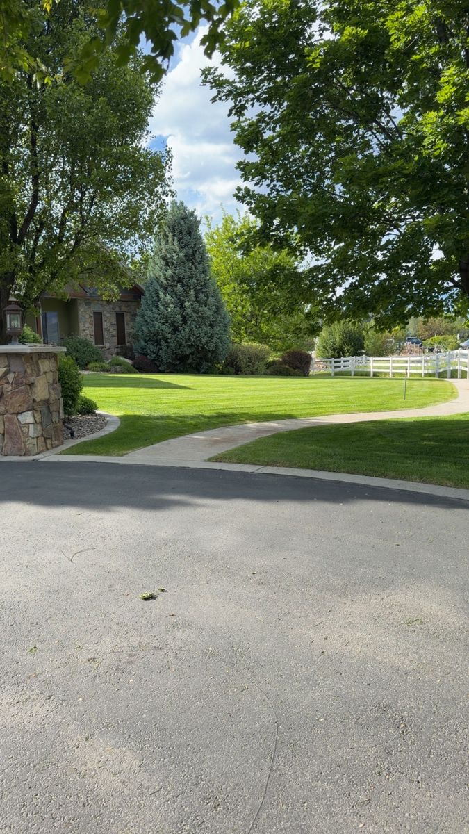 Lawn Care for FTC Solutions LLC in Franklin County, ID