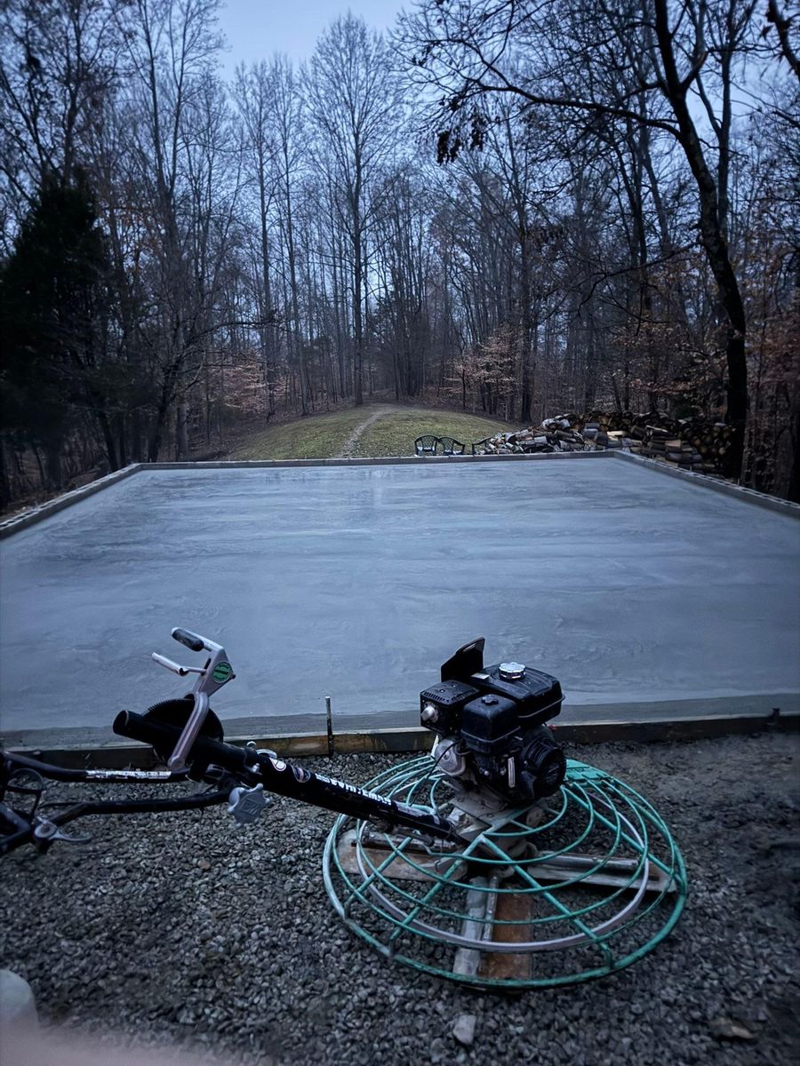 Basement, Block-Wall, Poured-Wall, & Other Foundations for Whitfield Concrete Construction in Solsberry, IN