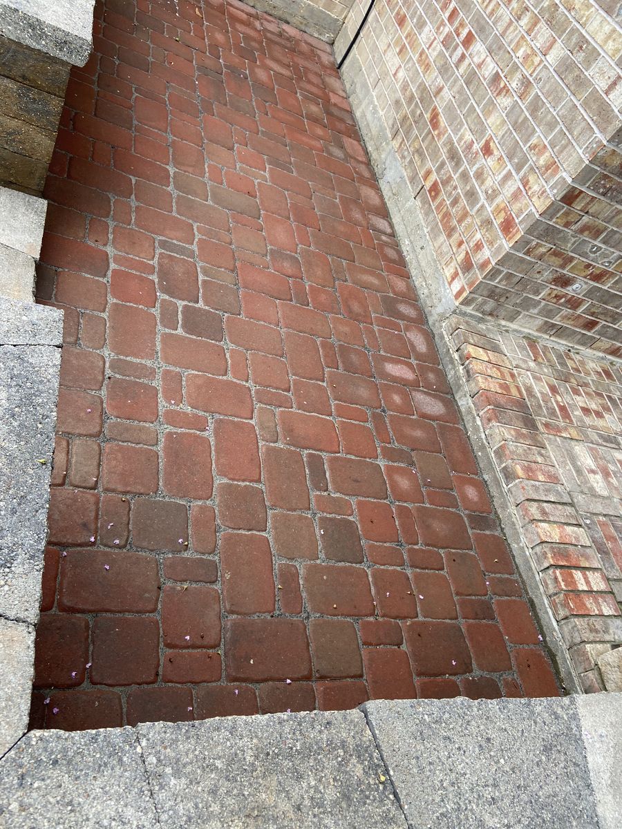 Hardscaping for Atlas Land Design in Creekside Park, TX