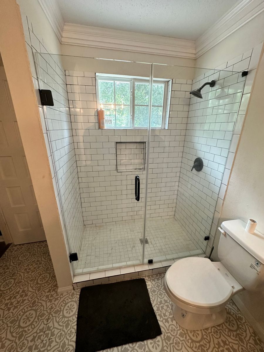 Bathroom Remodeling for Alpha Contracting Services in Katy, TX