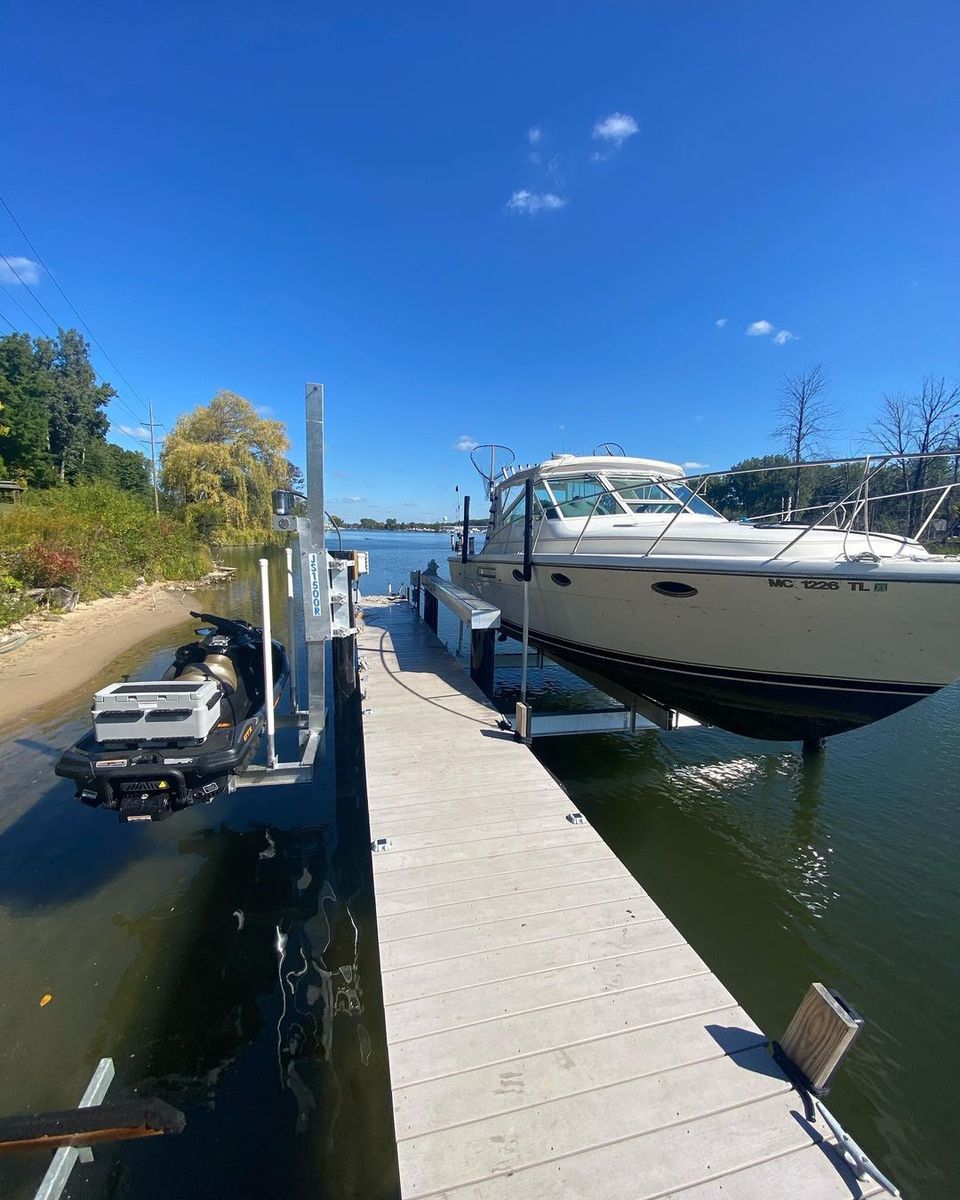 Boat lift Installation for Wagner's Lift and Dock Shop LLC in Watervliet, MI