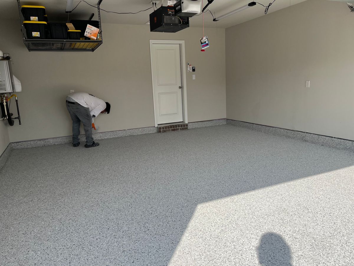 Epoxy Flake Flooring Systems for VantaCoat Surfaces in Grand Prairie, TX