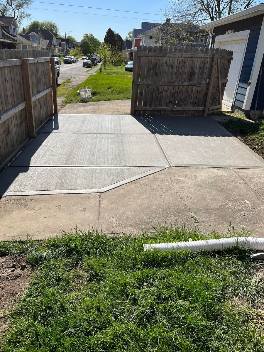 Driveway Construction for Fabian's Concrete in Indianapolis, IN