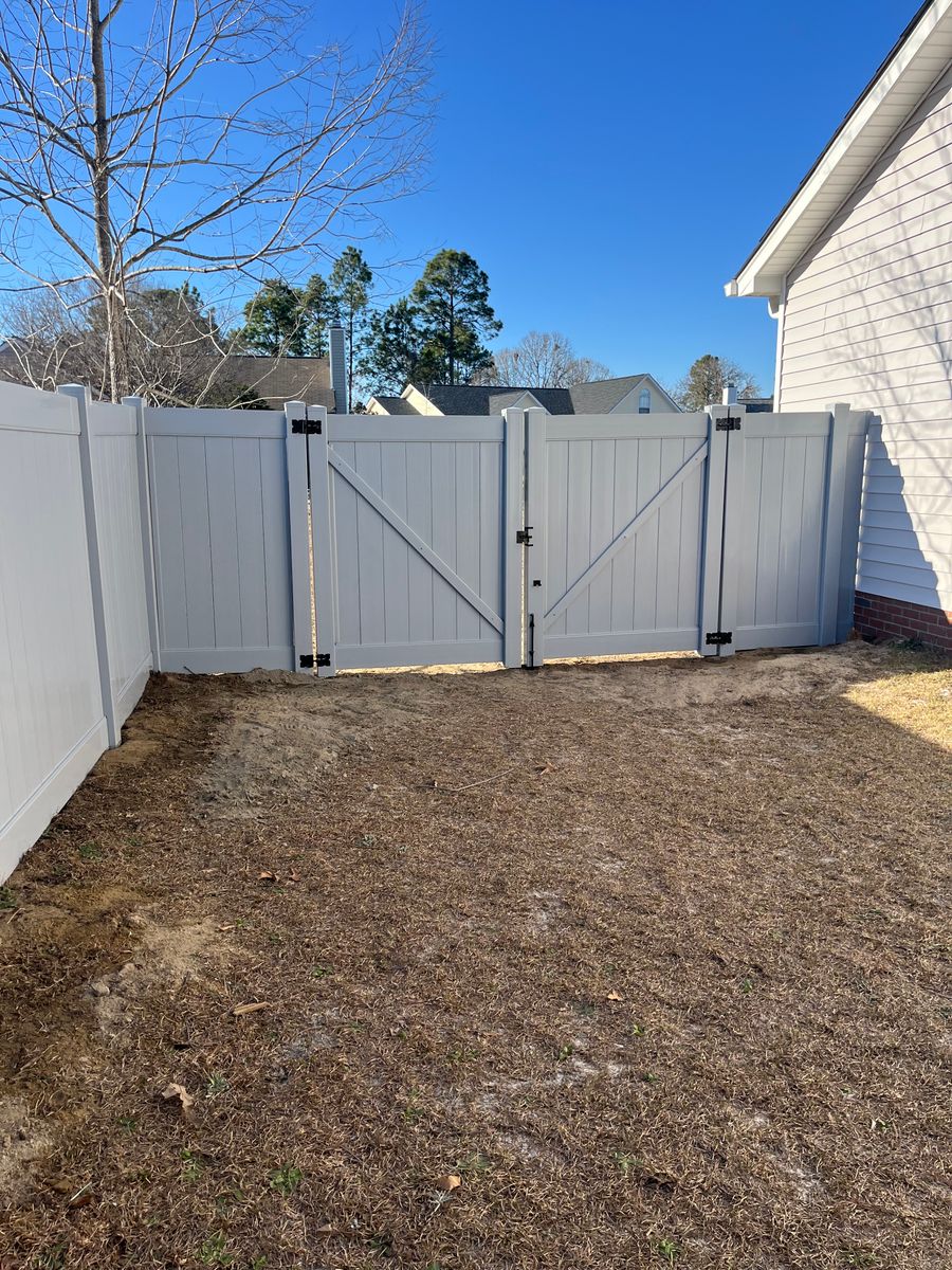 Fence Installation for JB Nealy Fence in Elgin, SC