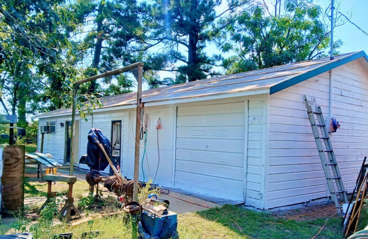 Roofing for Rogers Construction in Mount Vernon, TX