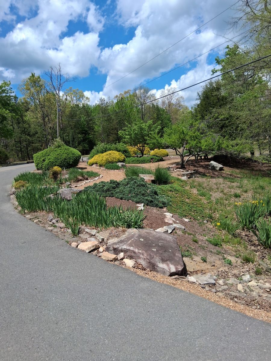 Landscape Design for Starnes Hardscapes & Property Management LLC in Dunlap, TN