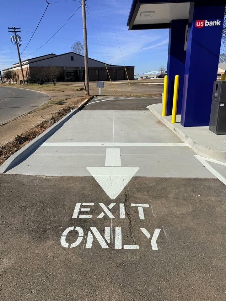 Parking Lot Striping for Straight Line Striping in Little Rock, AR