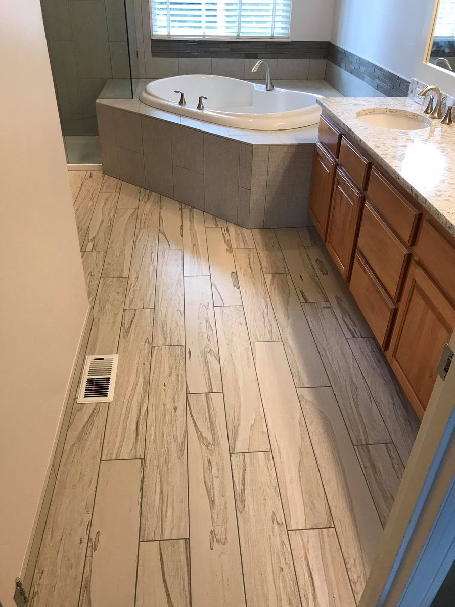 Flooring for Next-Gen Pro-Builders in Kennewick, WA