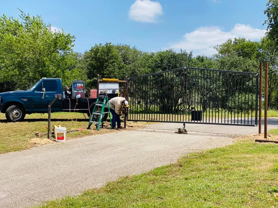 Custom Welding for C&C Fabrication and Welding LLC in Spring Branch, TX